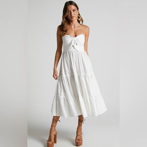 JANIELLAY STRAPLESS TIERED MIDI DRESS